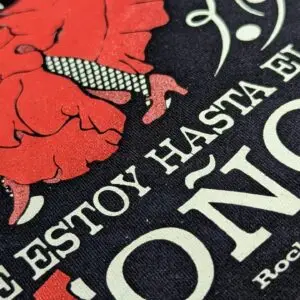 Camiseta Flamenca · Detalle del abanico de Manojito de Claveles