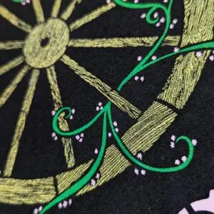 Camiseta Manojito de Claveles diseño Carretas