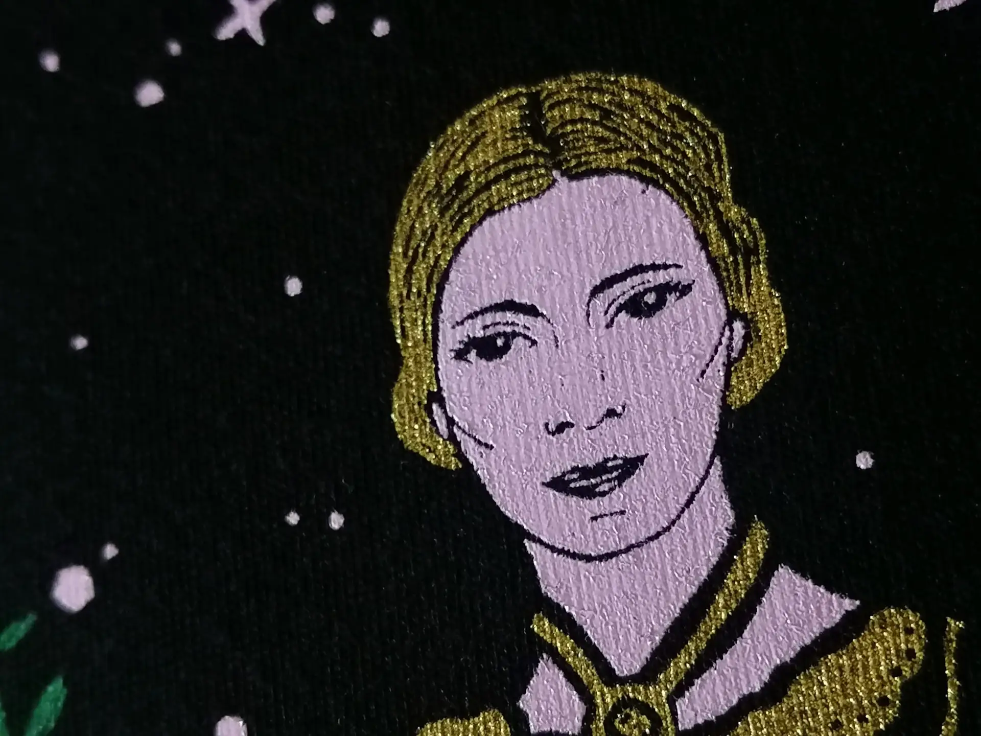 Camiseta Sirviendo Coño · Detalle del retrato de Emily Dickinson Camiseta Sirviendo Coño · Detalle del retrato de Emily Dickinson de Manojito de Claveles