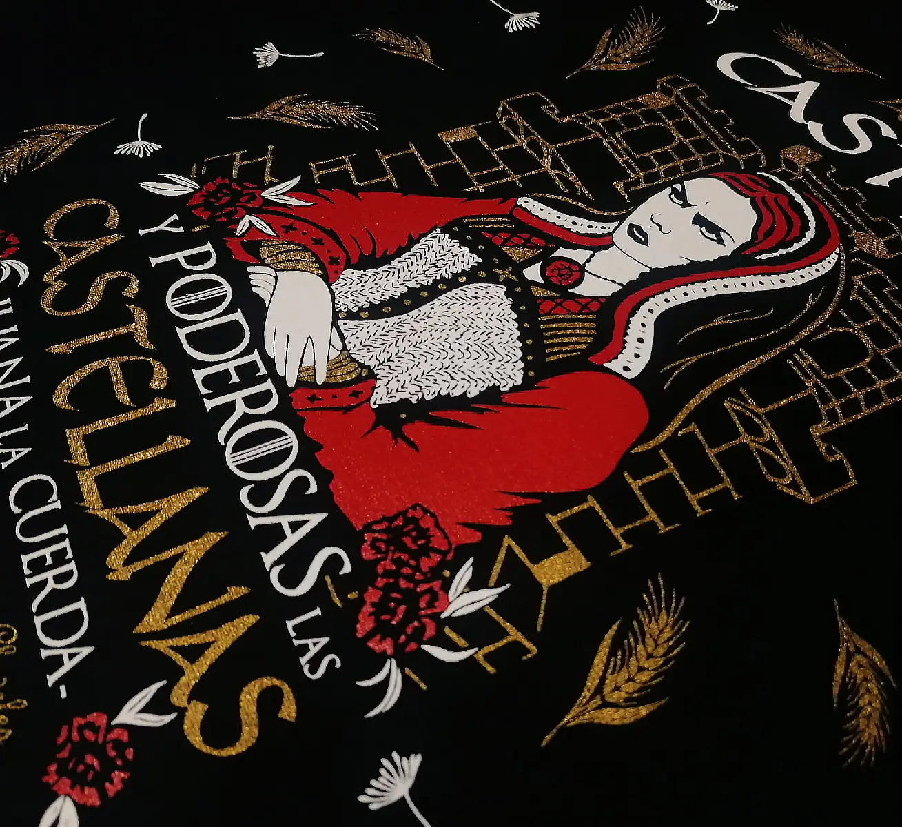 Camiseta Juana de Castilla · Detalle de la ilustración Camiseta Juana de Castilla · Detalle de la ilustración